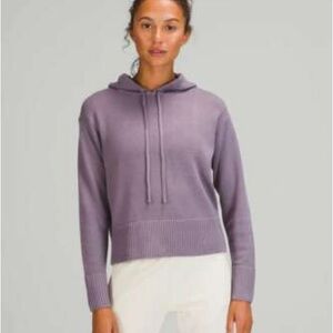 Lululemon Purple sweater Hoodie, size M/L